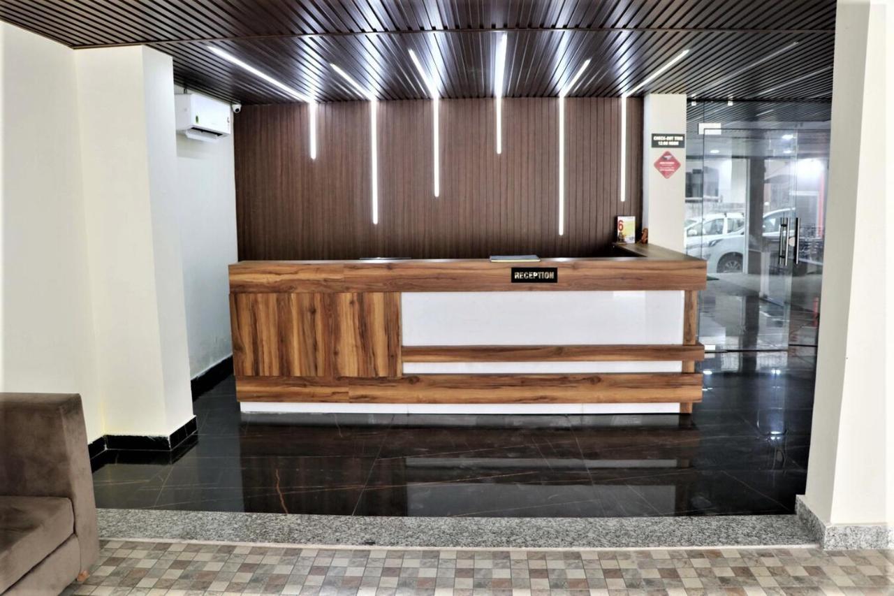 Hotel Blue Pine Haridwar Luaran gambar